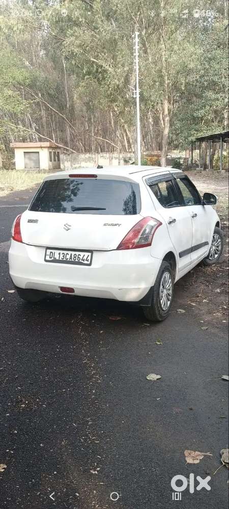 Maruti Suzuki Swift 2014 Cng & Hybrids 132000 Km Driven