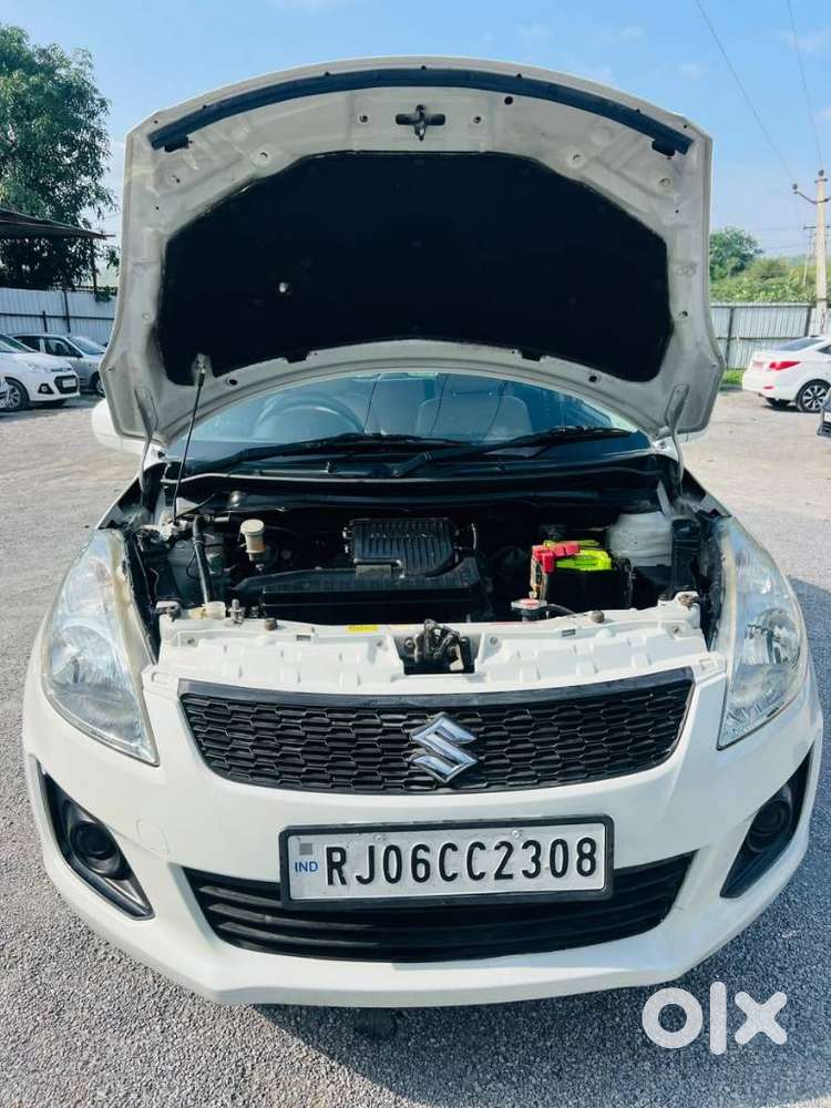 Maruti Suzuki Swift Lxi, 2015, Petrol