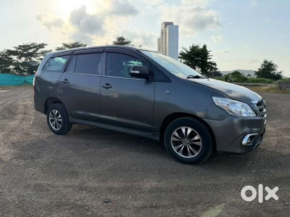 Toyota Innova 2.5 G 2012