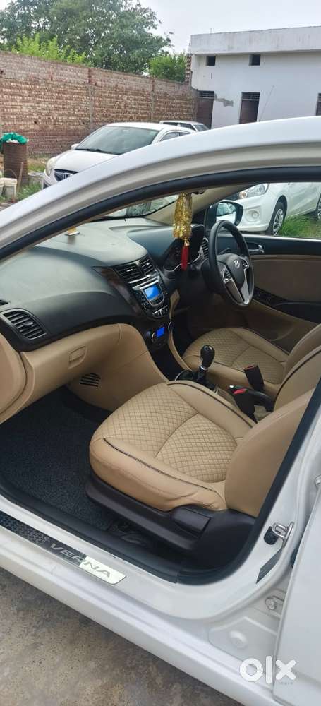 Hyundai Verna Vtvt 1.6 Sx, 2014, Petrol