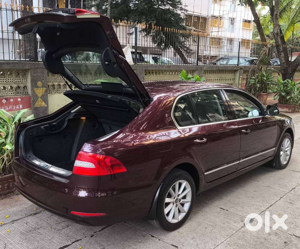 Skoda Superb 1.8 Elegance Tsi At, 2015, Petrol