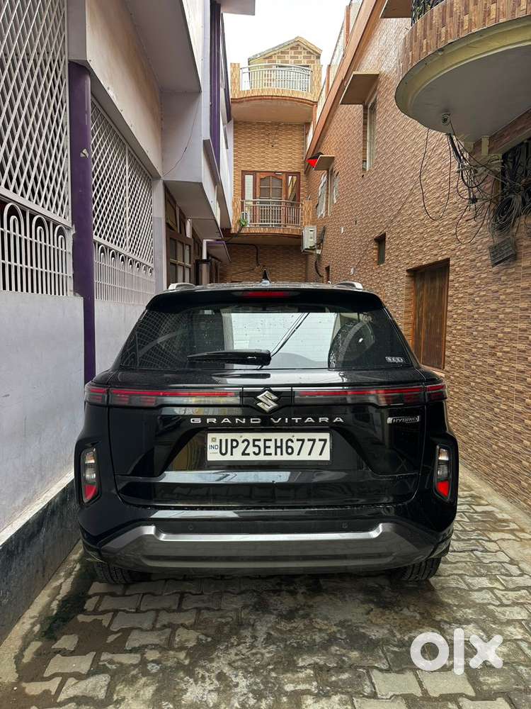 Maruti Suzuki Vitara Strong Hybrid 2025