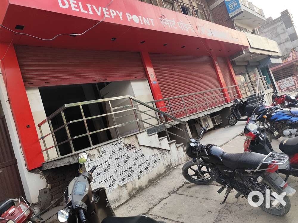 Commercial hall available for rent at sasni gate Aligarh