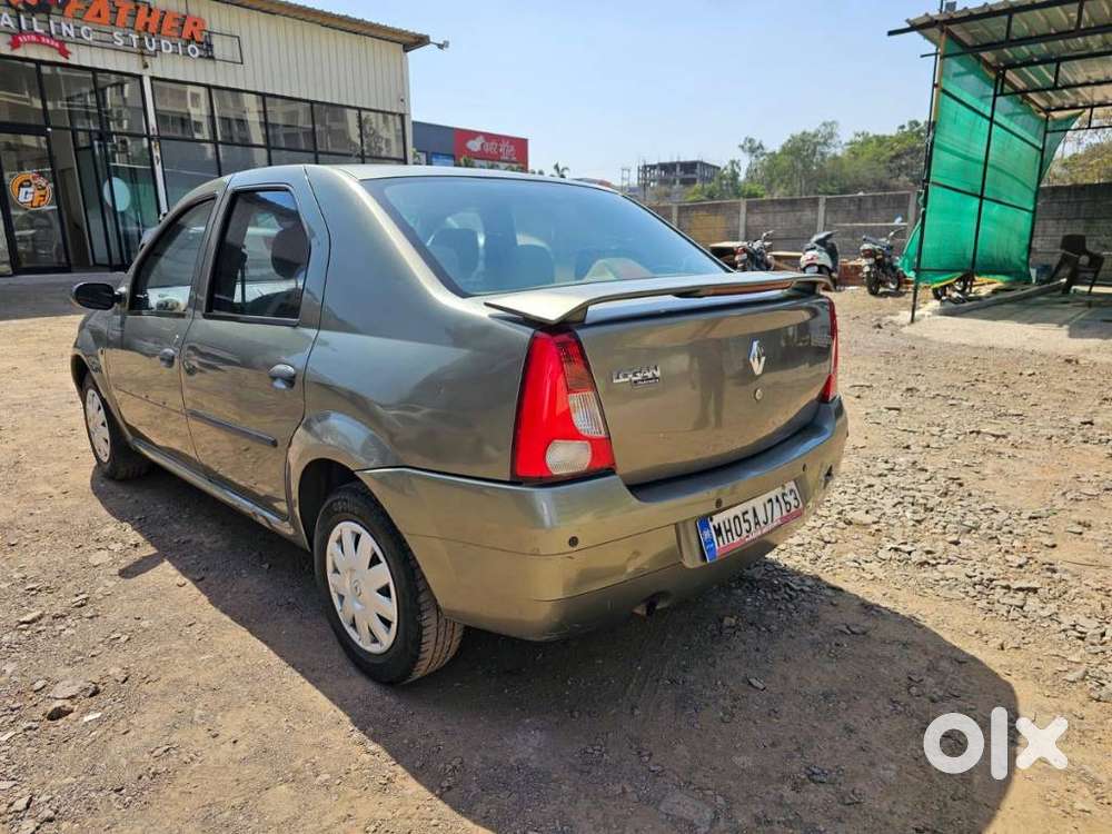 Mahindra Renault Logan Edge 1.4 Glx, 2009, Petrol