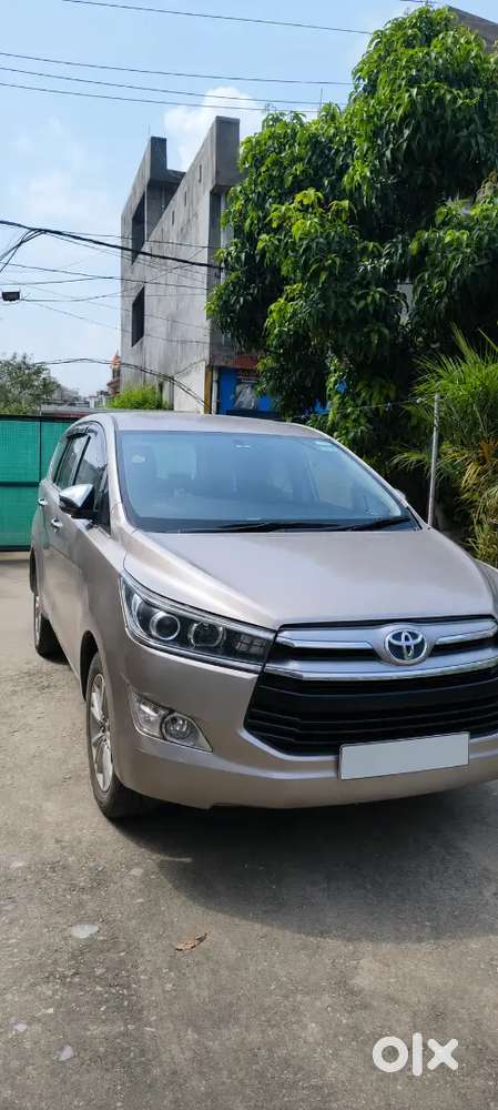 Toyota Innova Crysta Diesel 2016