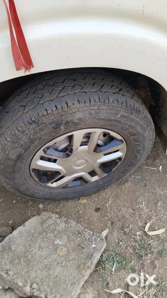 2013+2014 Model Scorpio Rs 360000 Km 80000 Km Drive