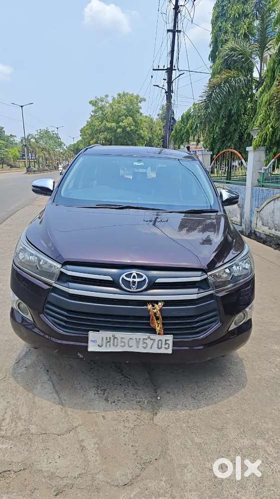 Toyota Innova Crysta 2020 Diesel Well Maintained