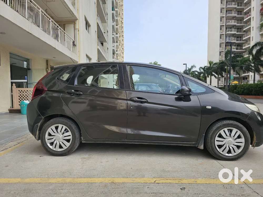 Honda Jazz 1.2 I-vtec Petrol Manual  2016  Single Owner  Black