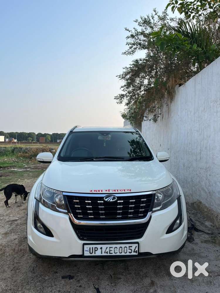 Mahindra Xuv500 W11 Manual  Sunroof  Pristine Condition & Power