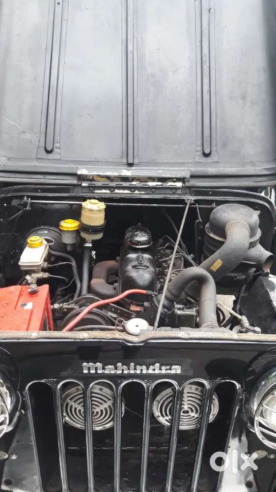 Vintage Mahindra Jeep Cj500di