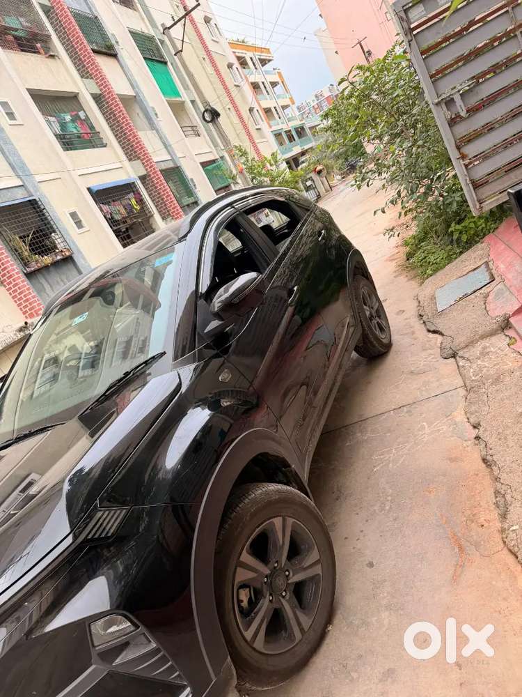 Tata Nexon Fearless Plus 2025