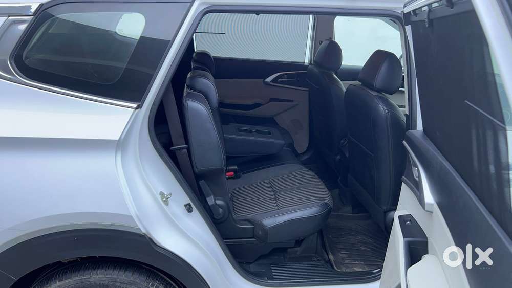 Kia Carens 1.4 Prestige Plus Turbo 7 Str, 2023, Petrol