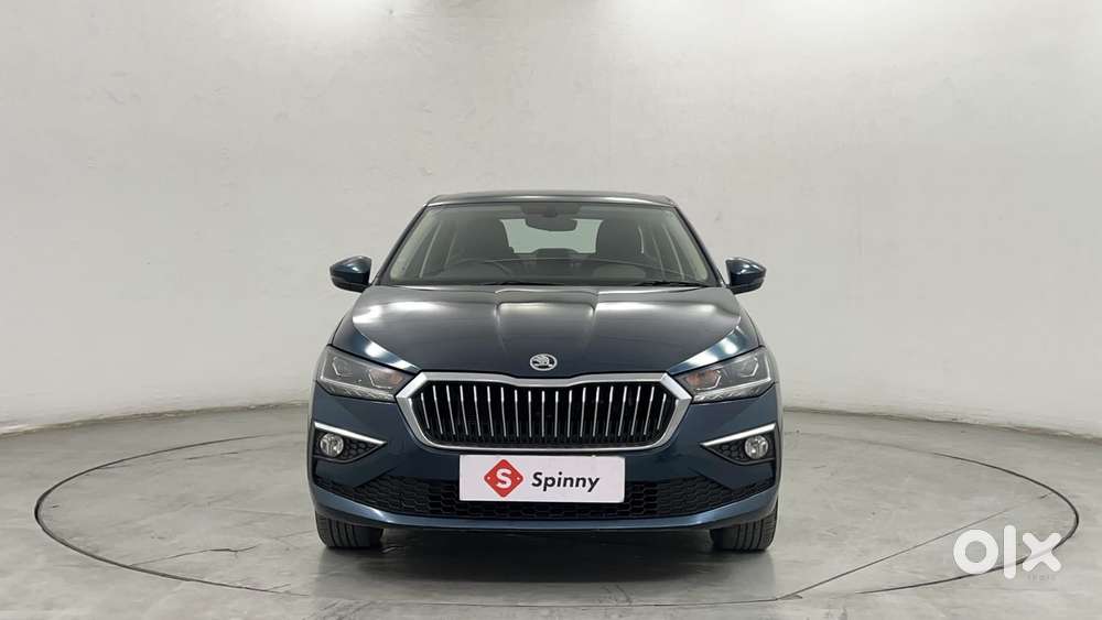 Skoda Slavia Style 1.0l Tsi Mt, 2024, Petrol