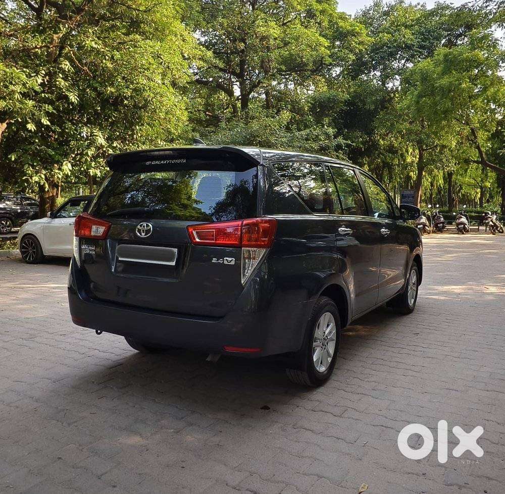 Toyota Innova Crysta 2.7 Vx Mt, 2018, Diesel