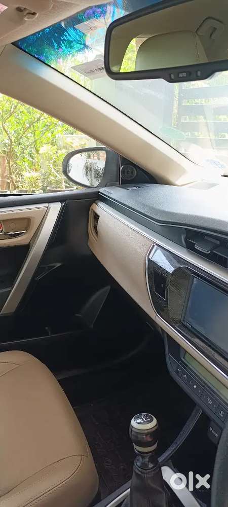 Toyota Corolla Altis 2014 Gl Top End Model