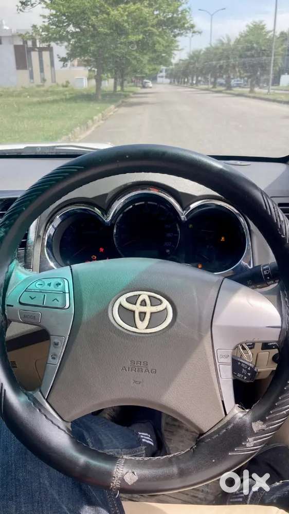 Toyota Fortuner 2012 Diesel Well Maintained