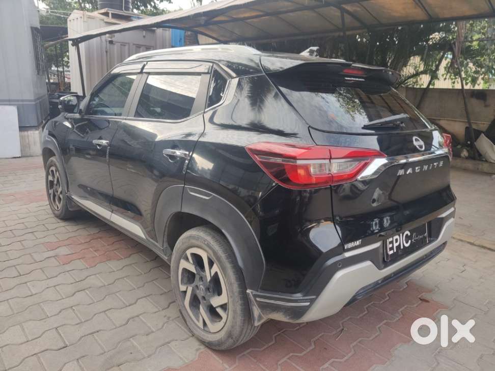 Nissan Magnite 1.0 Xv Premium, 2021, Petrol