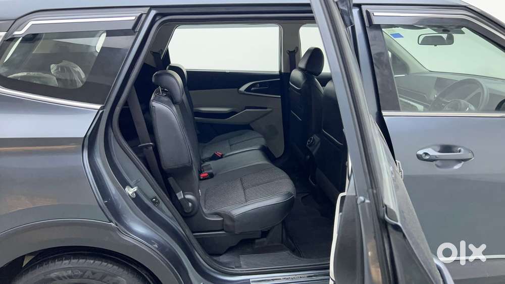 Kia Carens 1.4 Prestige Plus Turbo 7 Str, 2022, Petrol