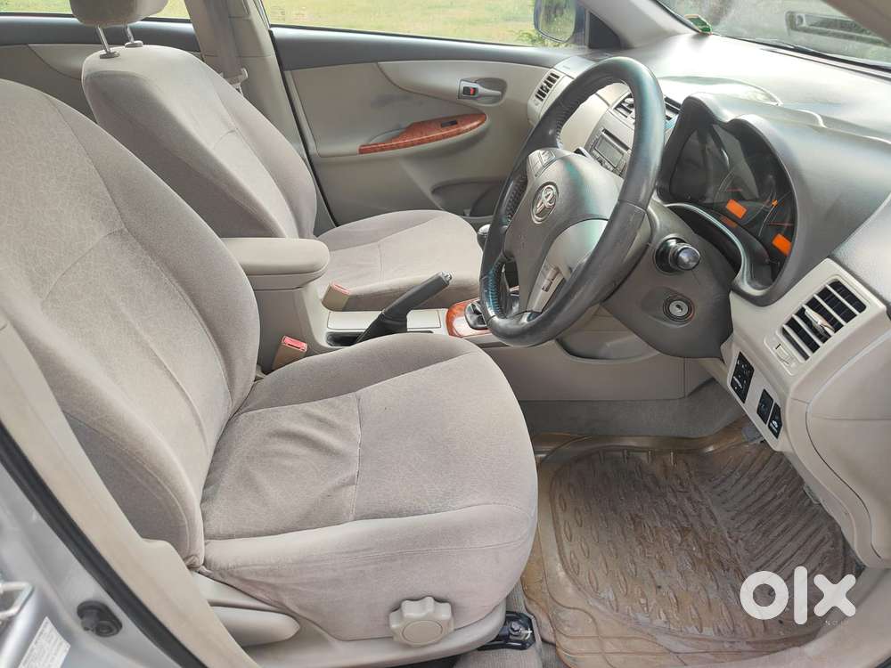 Toyota Corolla Altis
