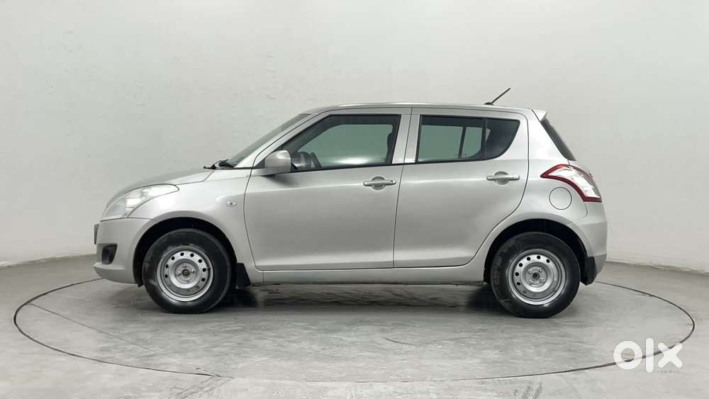 Maruti Suzuki Swift Lxi 2018, 2012, Petrol