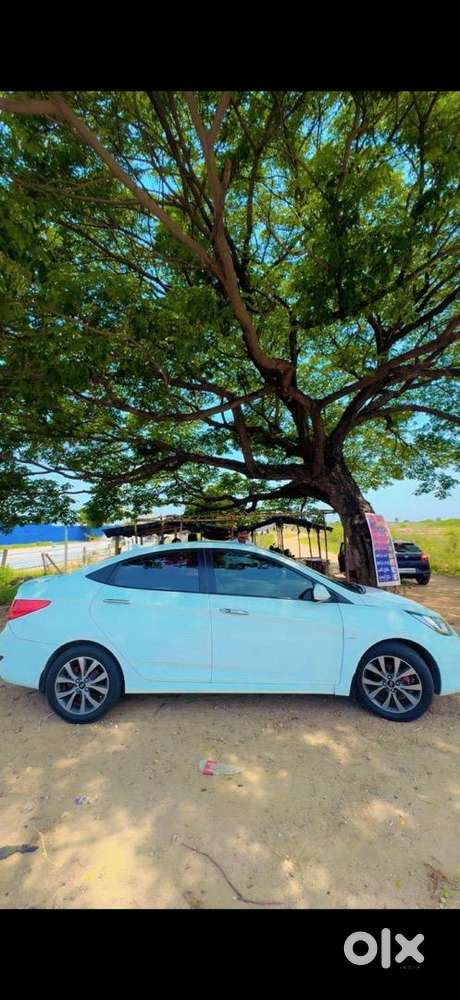 Hyundai Verna Sx(0) Full Top End 6 Airbags With Good Condition