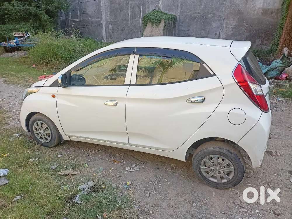 Hyundai Eon Era Petrol 2016 White