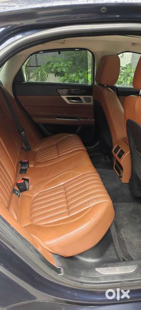 Jaguar Xf 2.0 Petrol Prestige, 2016, Petrol