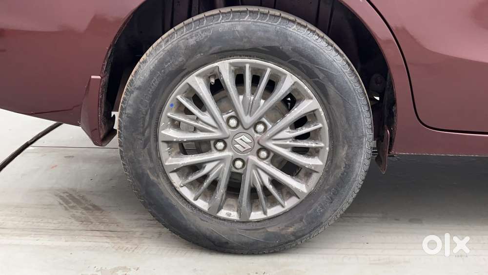 Maruti Suzuki Ertiga 2018-2022 1.4 Zxi At, 2019, Petrol