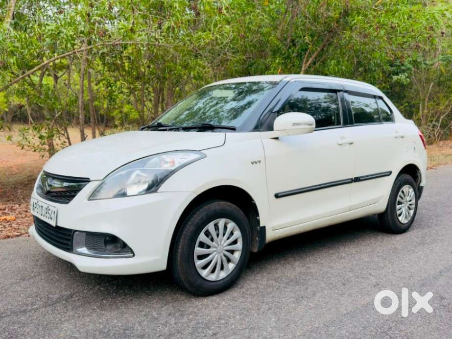 Maruti Suzuki Dzire 1.2 Vxi, 2016, Petrol