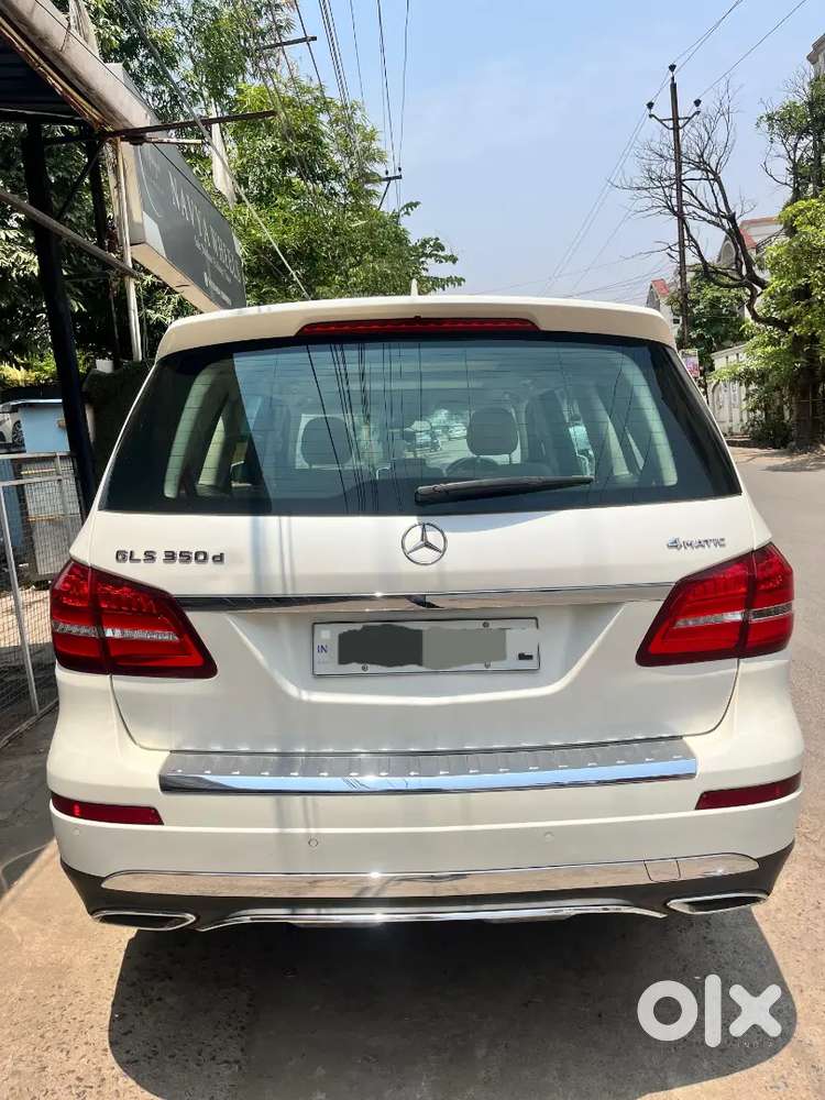 Very Good Condition Showroom Record Available