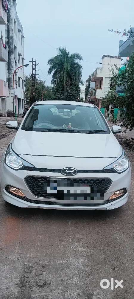 Hyundai Elite I20 Sportz Registere On November 2016