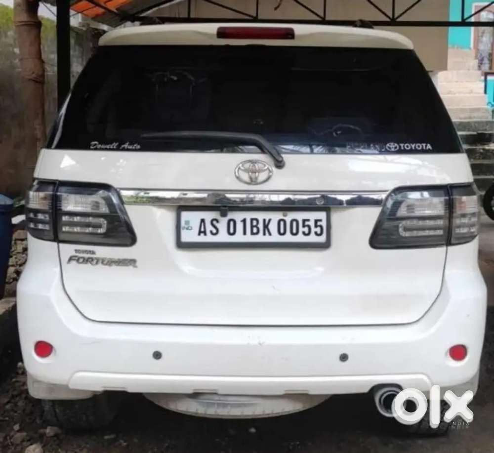 Toyota Fortuner 3.0 2010 With Vip Number( Registration)
