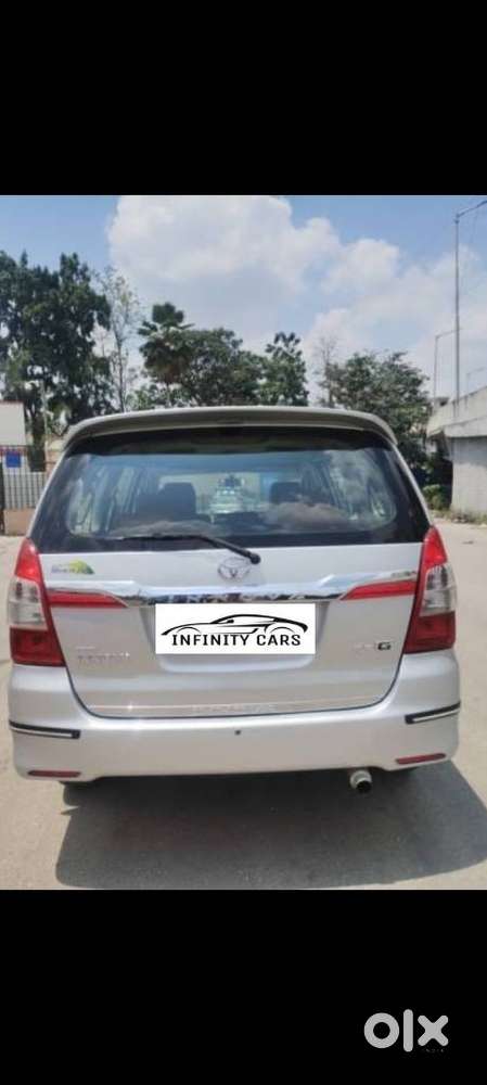 Toyota Innova 2.5 G (diesel) 8 Seater, 2013, Diesel