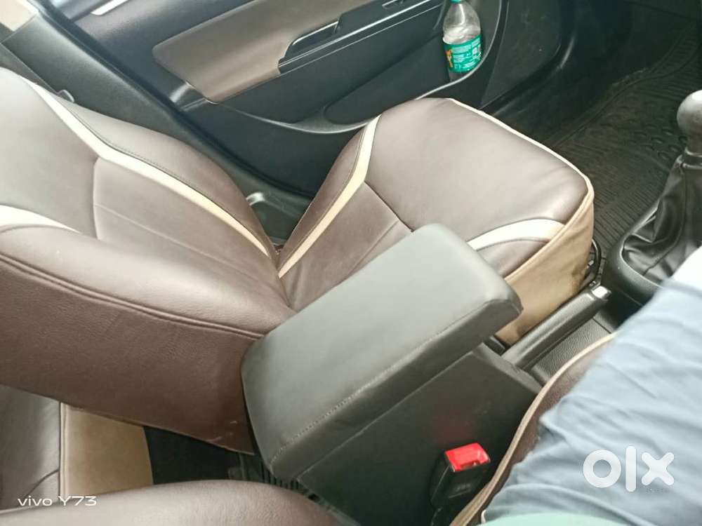 Maruti Swift Vxi 2016 Mint Condition Family Driven Car