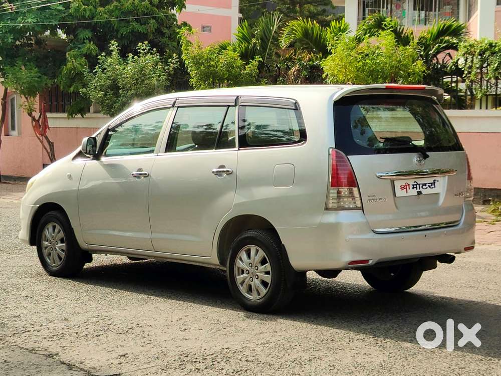 Toyota Innova 2.5 Gx 7 Str Bs-iii, 2011, Diesel