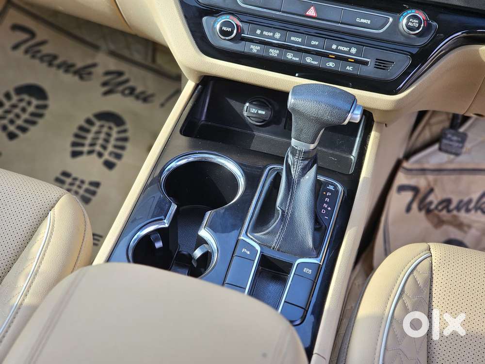 Kia Carnival Limousine, 2022, Diesel