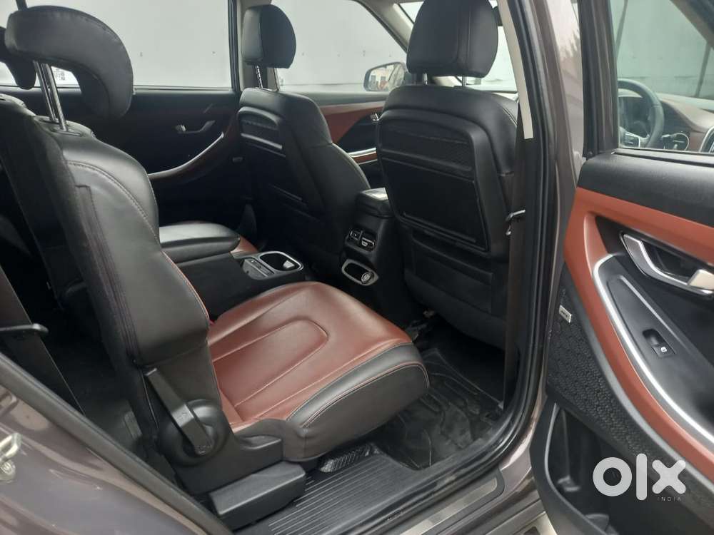 Hyundai Alcazar 2.0 Signature (o) Petrol At 7 Str, 2022, Petrol
