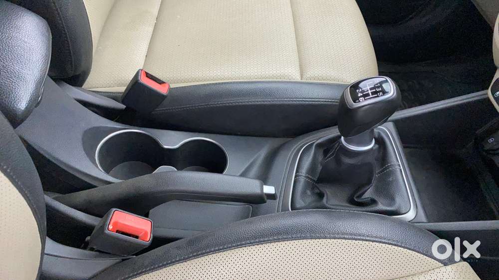 Hyundai Verna 1.6 Sx (o) Vtvt, 2018, Petrol