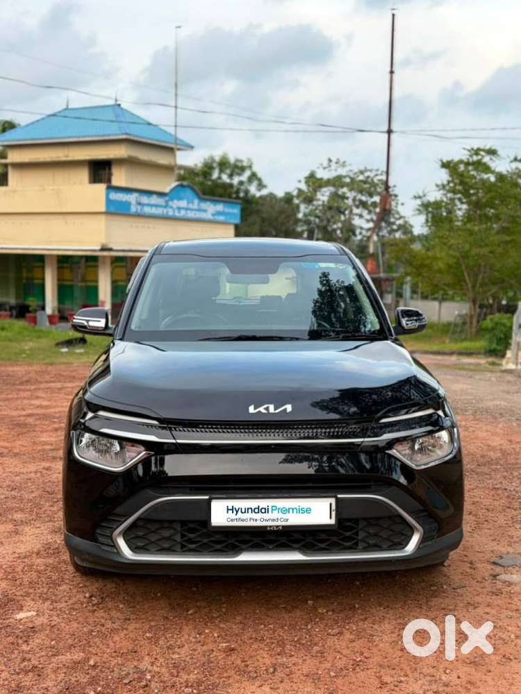 Kia Carens, 2024, Petrol