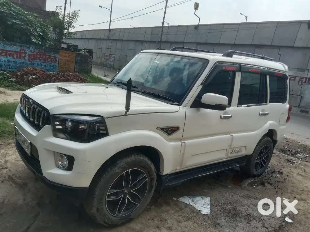 Mahindra Scorpio Classic 2016