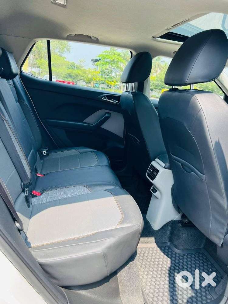 Skoda Kushaq 1.0 Tsi Style At, 2022, Petrol