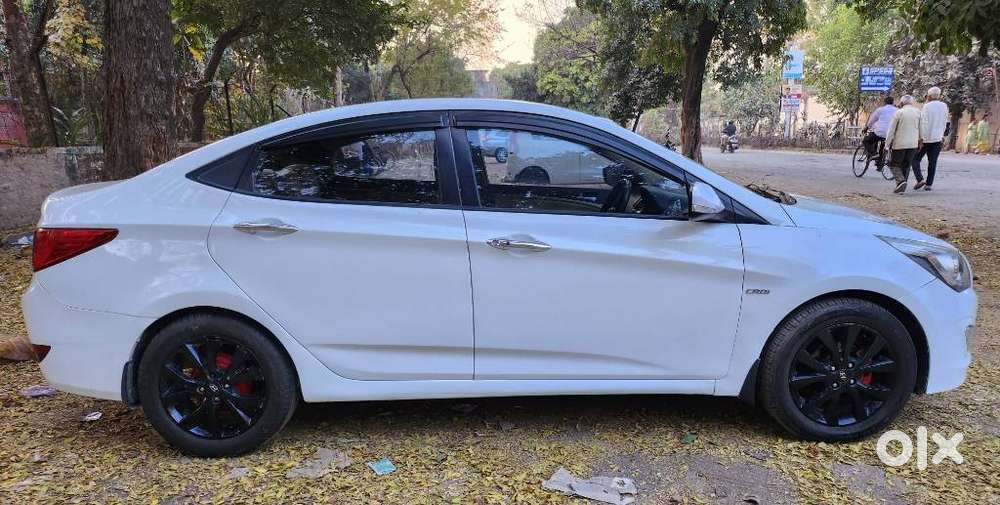 Hyundai Verna Crdi 1.6 Sx, 2015, Diesel