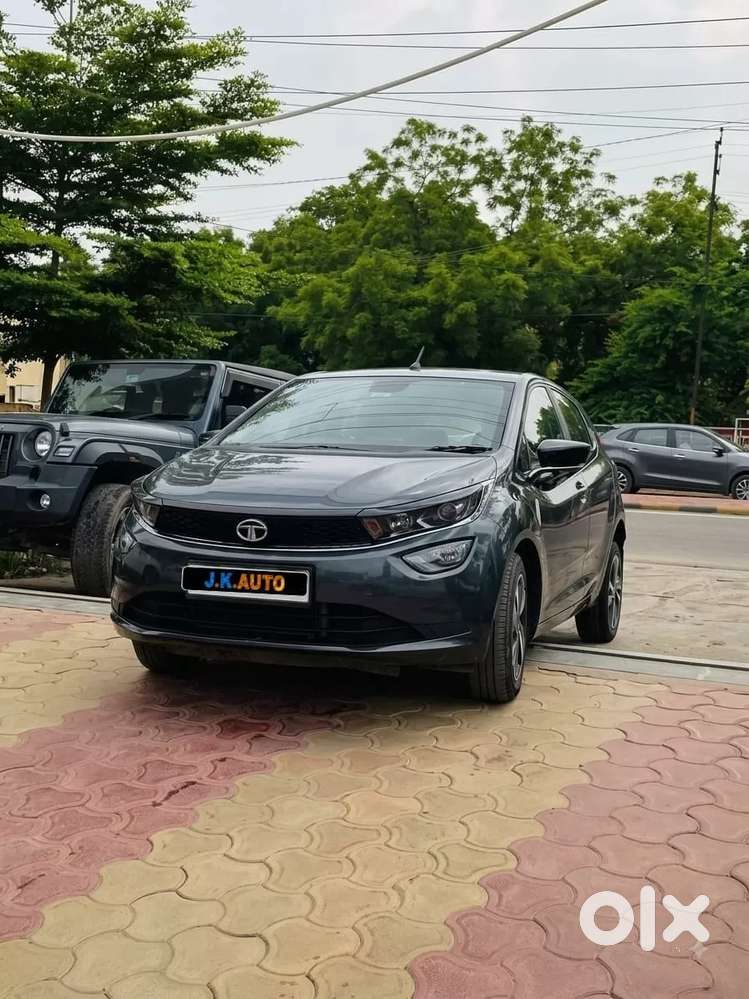 Tata Altroz Xz, 2023, Petrol