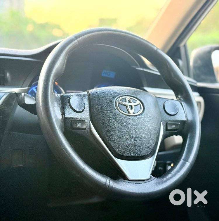Toyota Corolla Altis 2013-2017 G At, 2014, Petrol