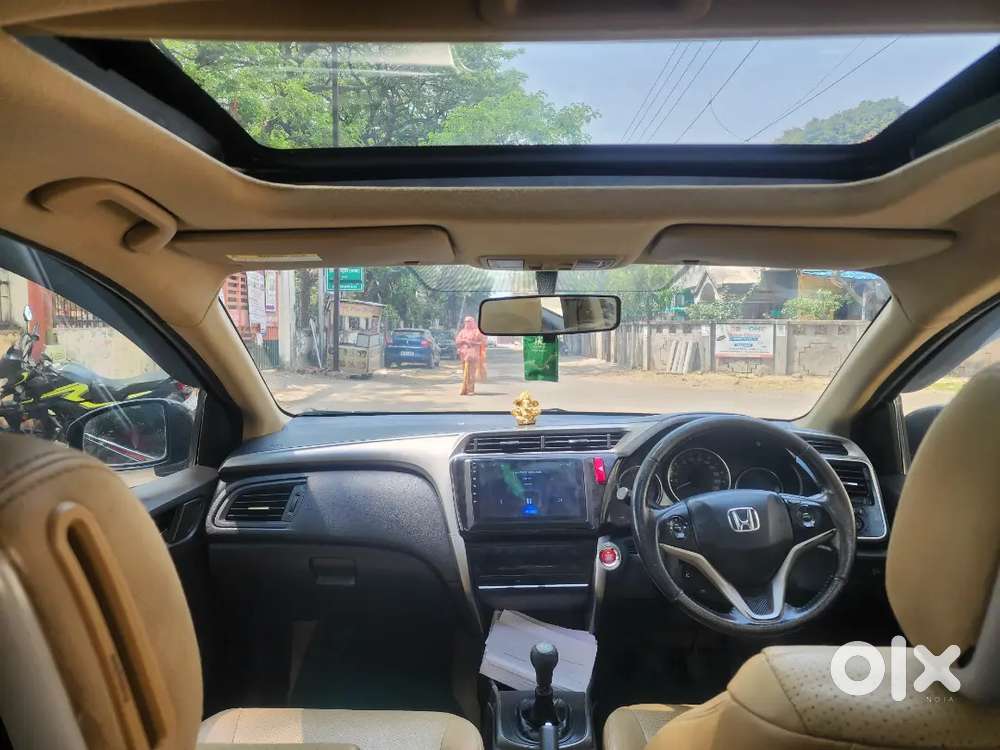Honda City 2015vx 1st Owner Sunroof