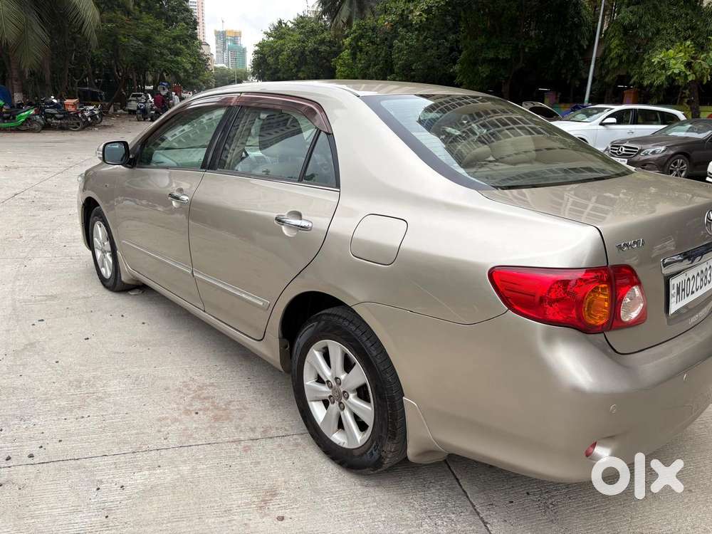 Toyota Corolla Altis G, 2011, Petrol
