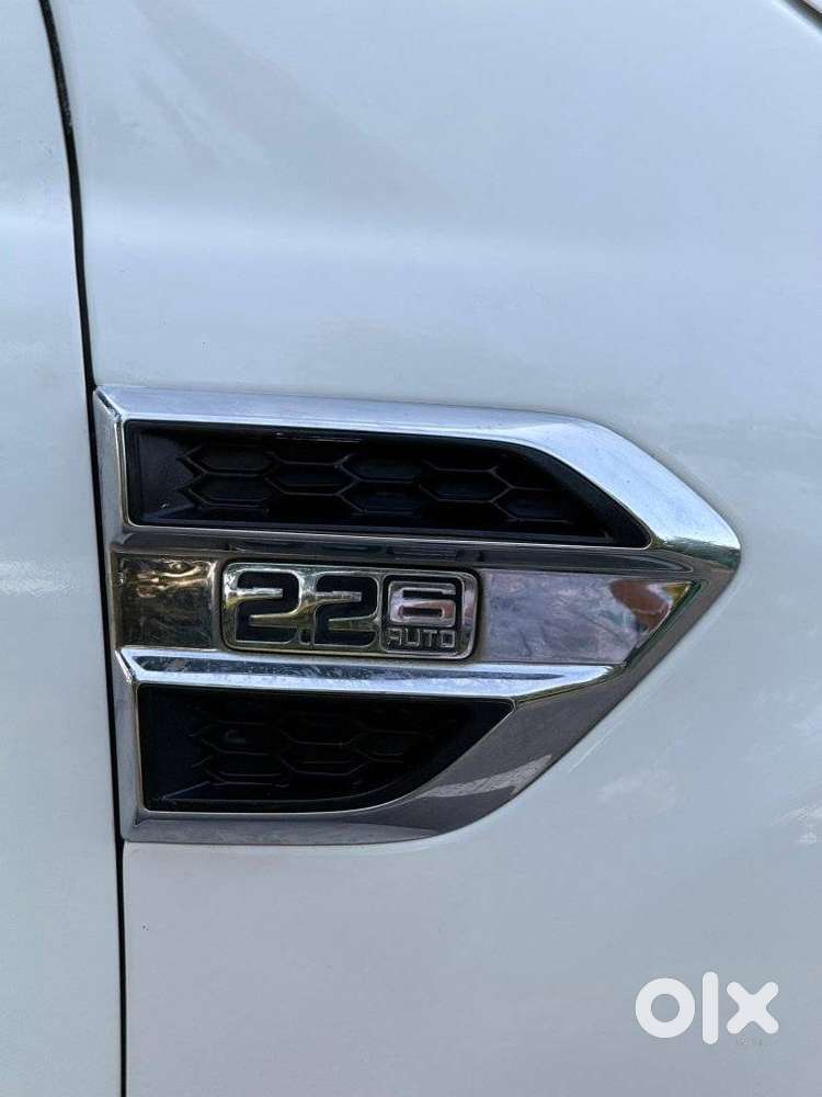 Ford Endeavour 2.2 Trend Mt 4x2, 2016, Diesel