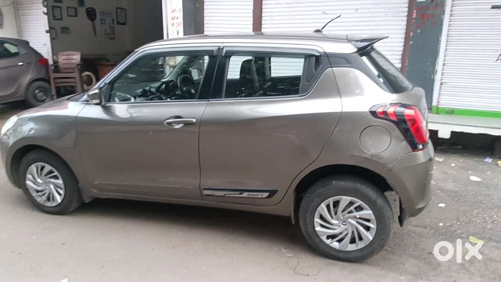 Maruti Suzuki Swift Vxi Ags, 2021, Petrol