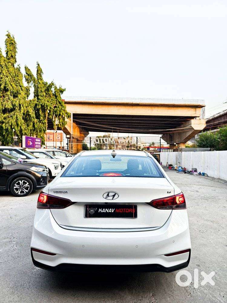 Hyundai Verna Ex 1.6 Vtvt At, 2018, Petrol