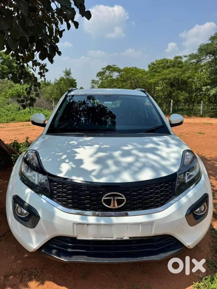 Tata Nexon Petrol 2019 Automatic , Single Hand Driven & Maintained